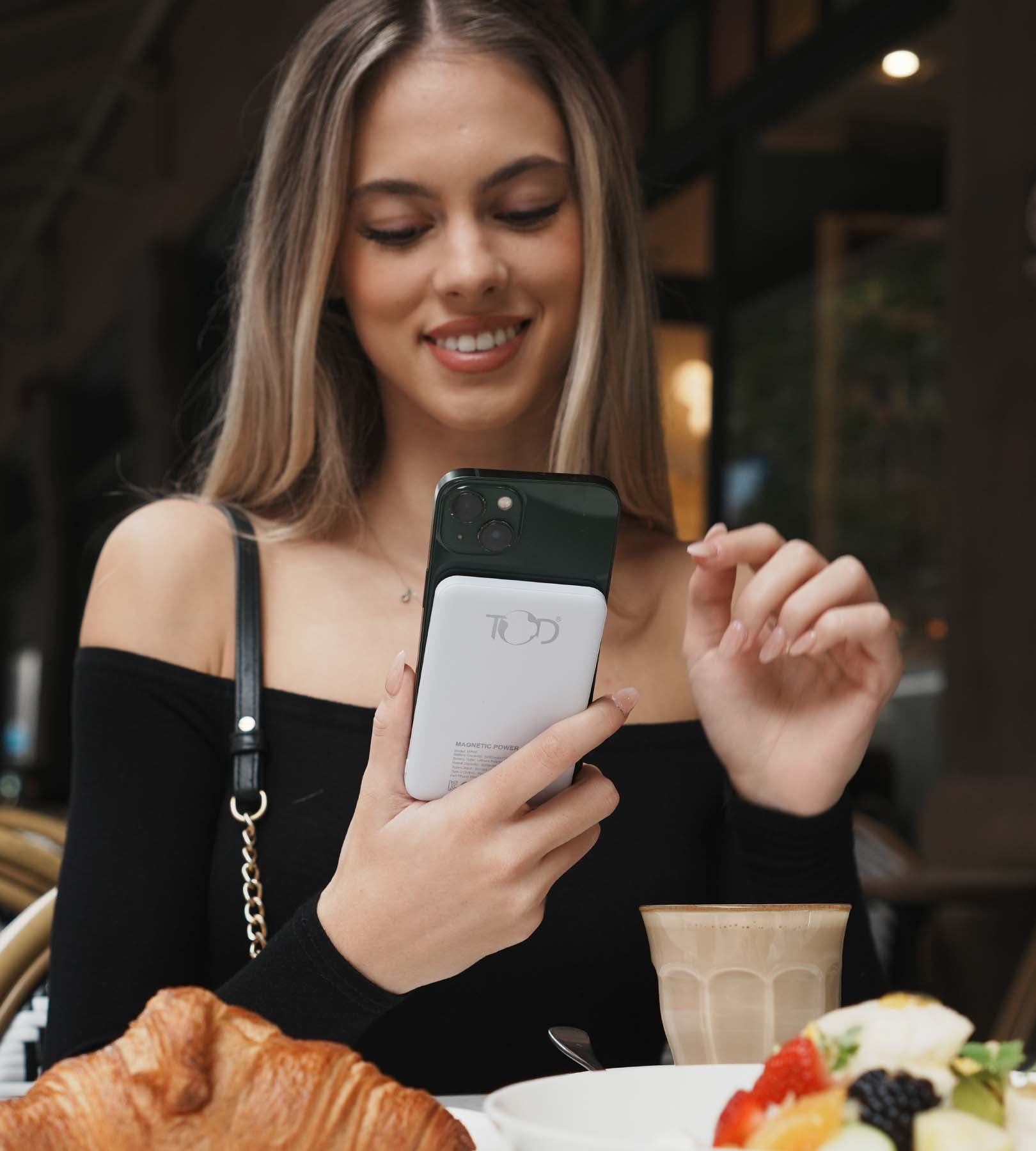 Ultra-Slim Magnetic Power Bank