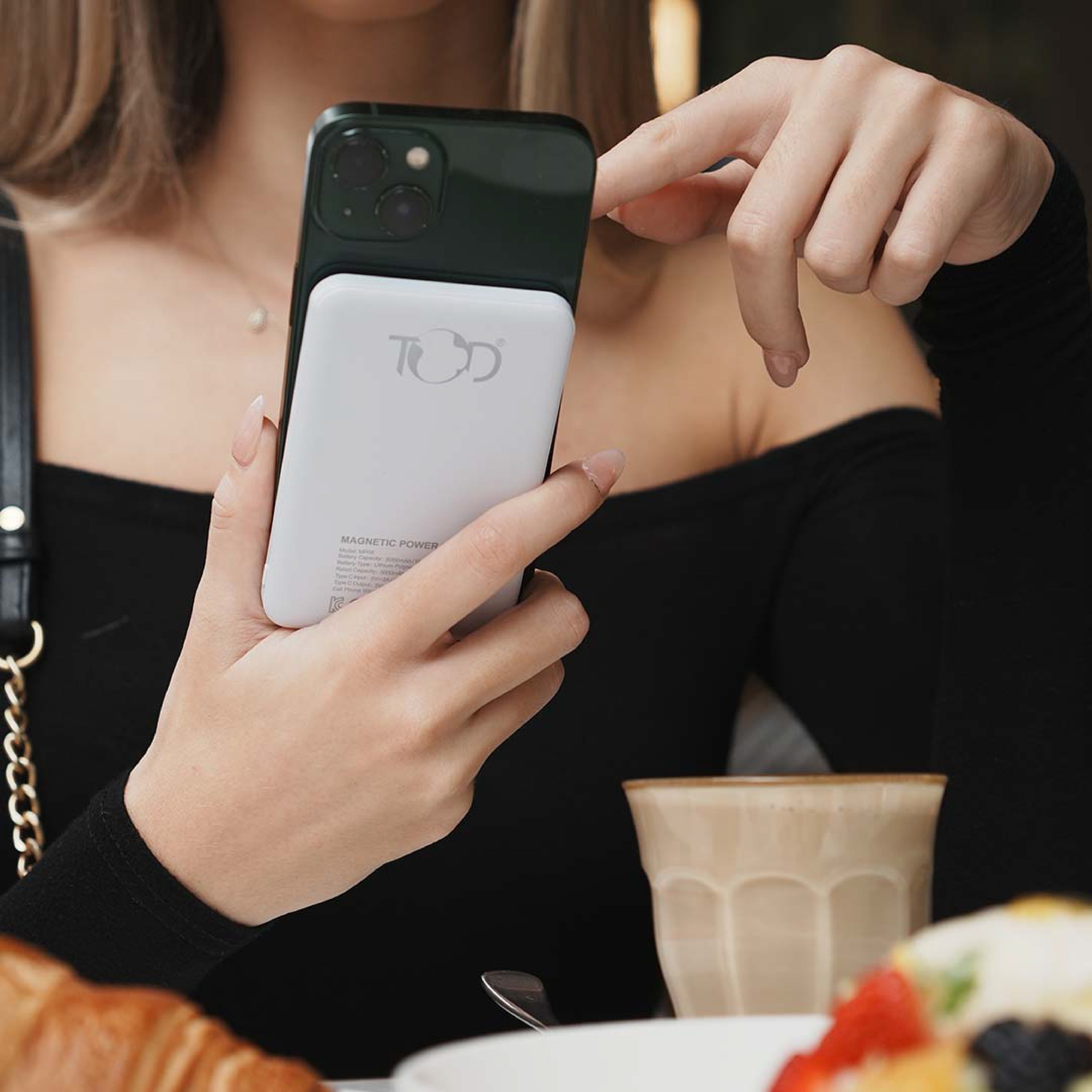 Portable MagSafe Ultra-Thin Power Bank
