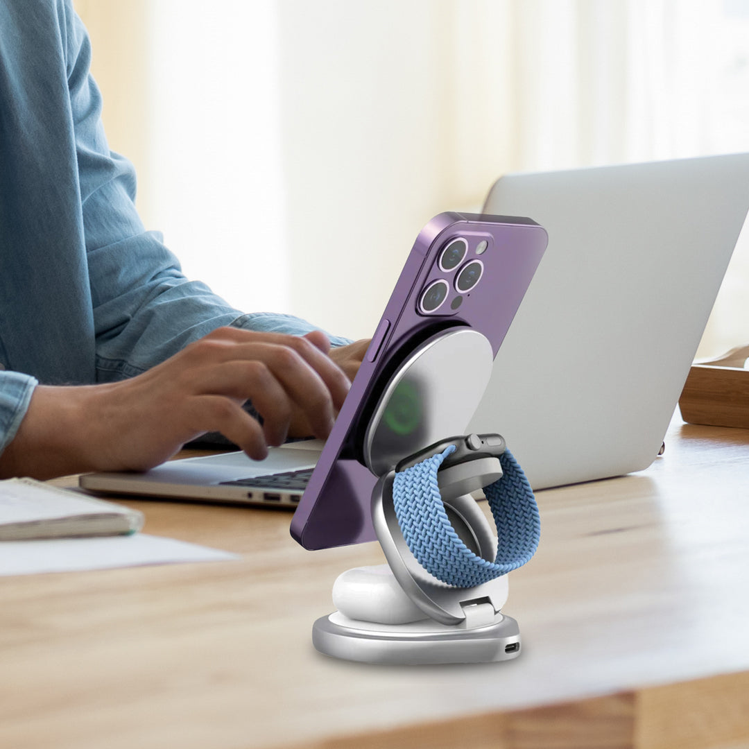 Rotating Qi2 Magnetic 3-in-1 Wireless Charger