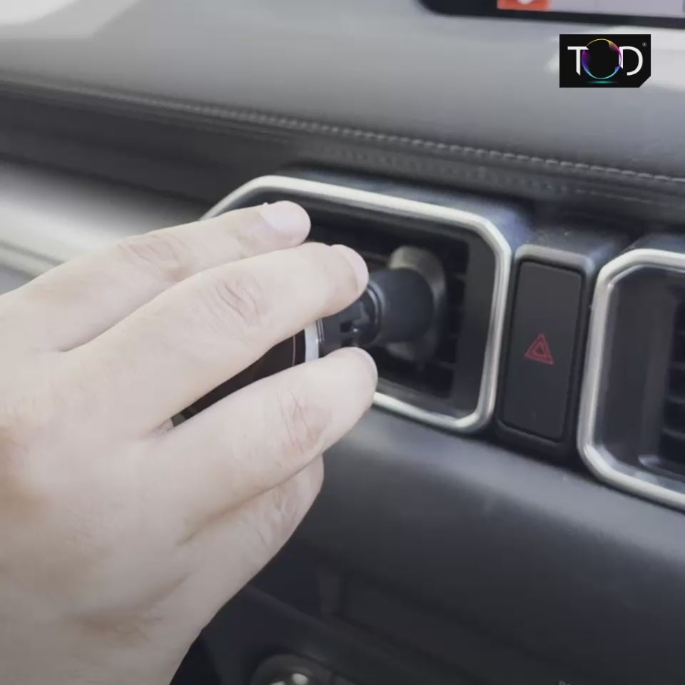 Semiconductor MagSafe Car Charger